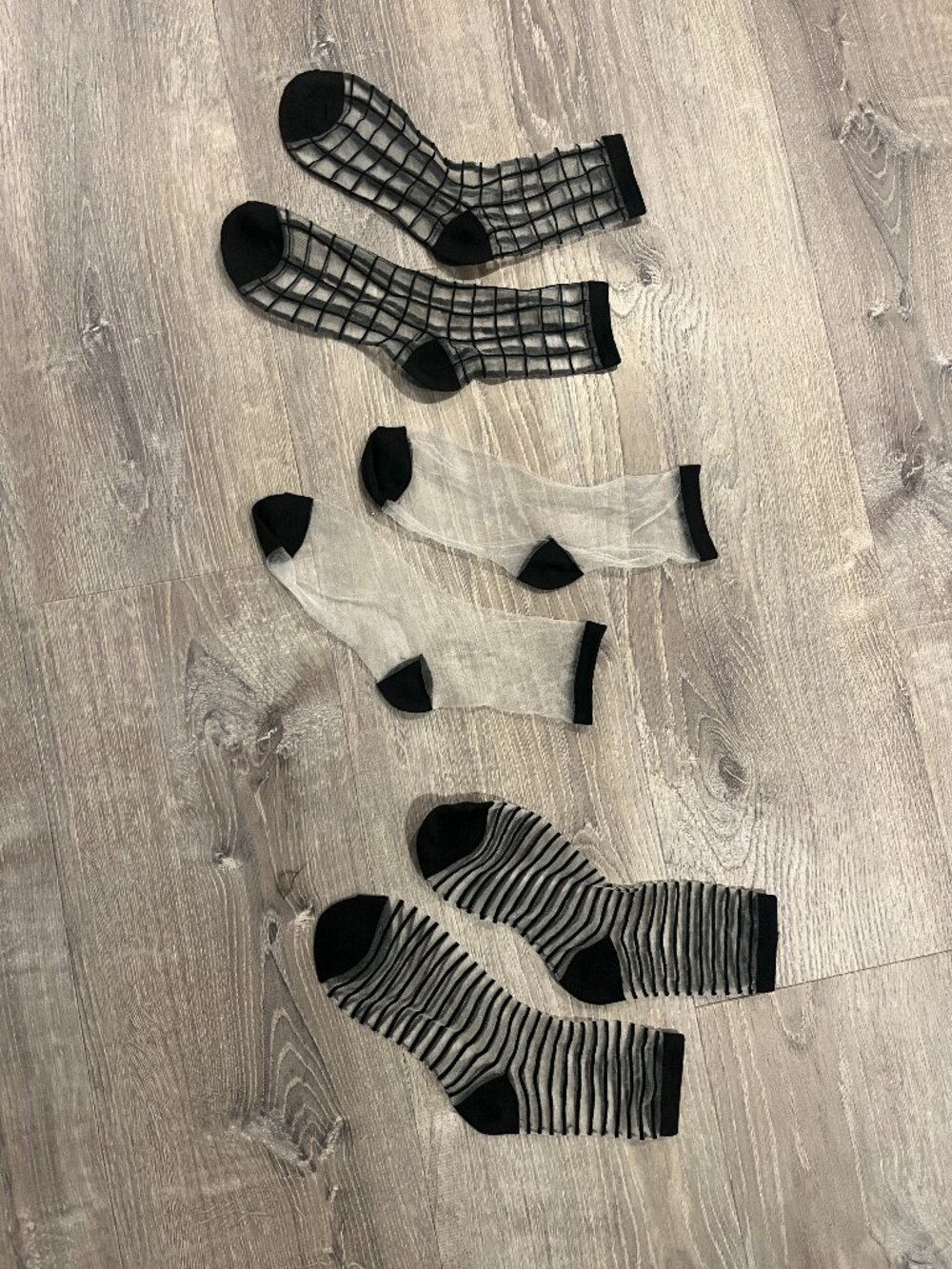 Set of 3 Mesh Socks